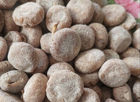 تصویر 4 از انجیر خشک اردی با بافت نرم و طعم شیرین طبیعی